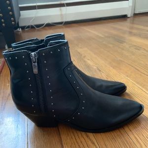 Marc Fisher Wannida Studded Western Booties Size 5
